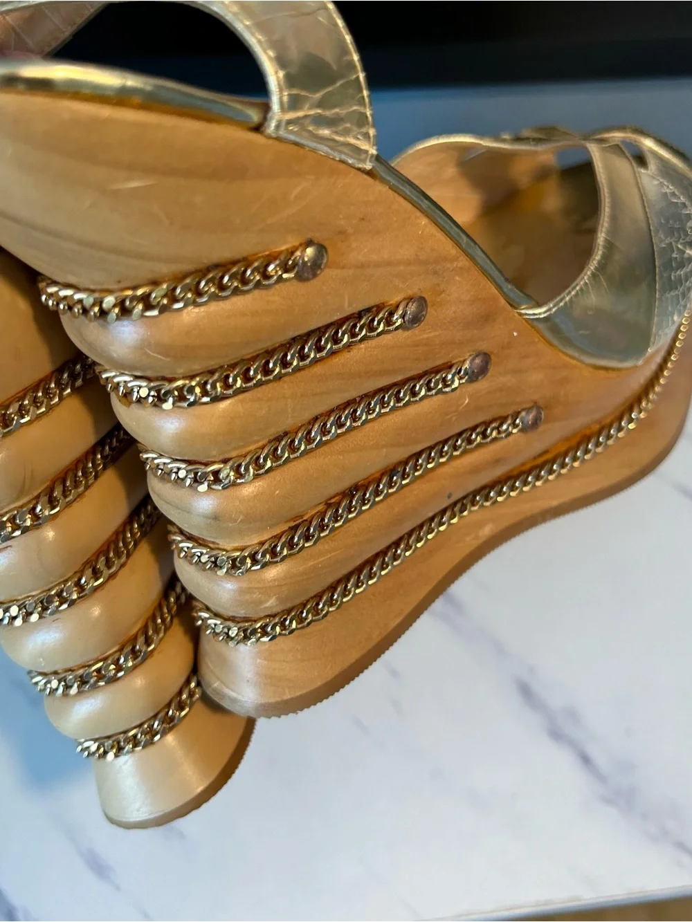 ⭐️ 5 for $25⭐️ Fornarina platform shoes